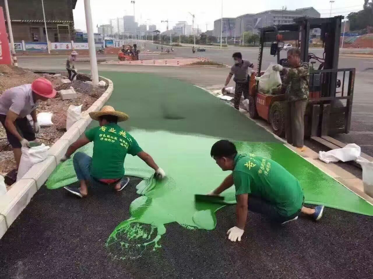 松潘 地坪漆翻新施工全流程方案